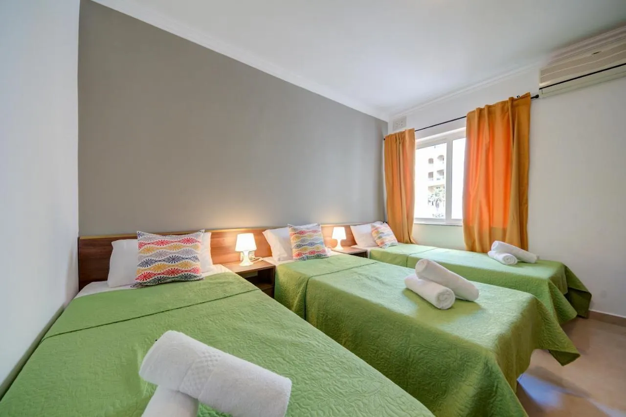 St Julian'S Unique 3-Bedroom Apartments Sleeps 9-10 Saint Julian's