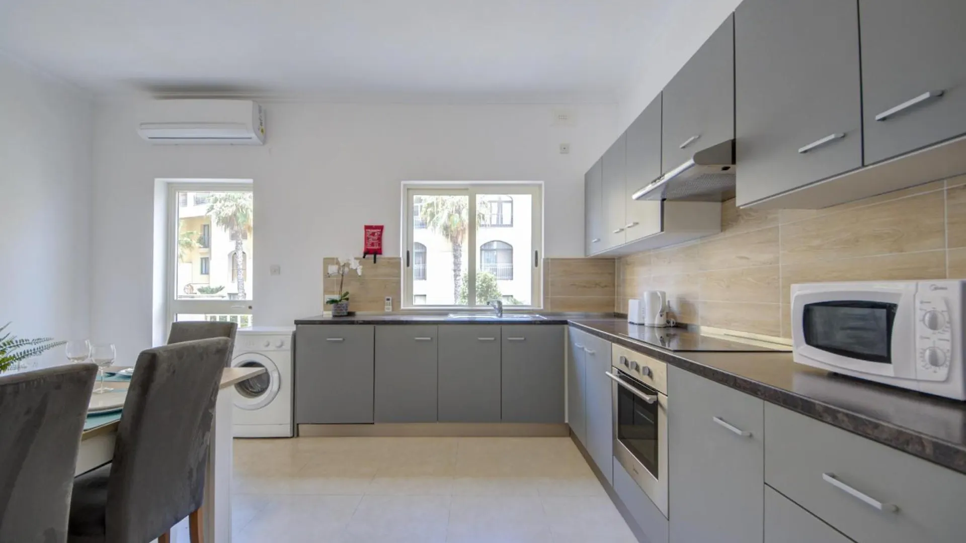 St Julian'S Unique 3-Bedroom Apartments Sleeps 9-10 Saint Julian's