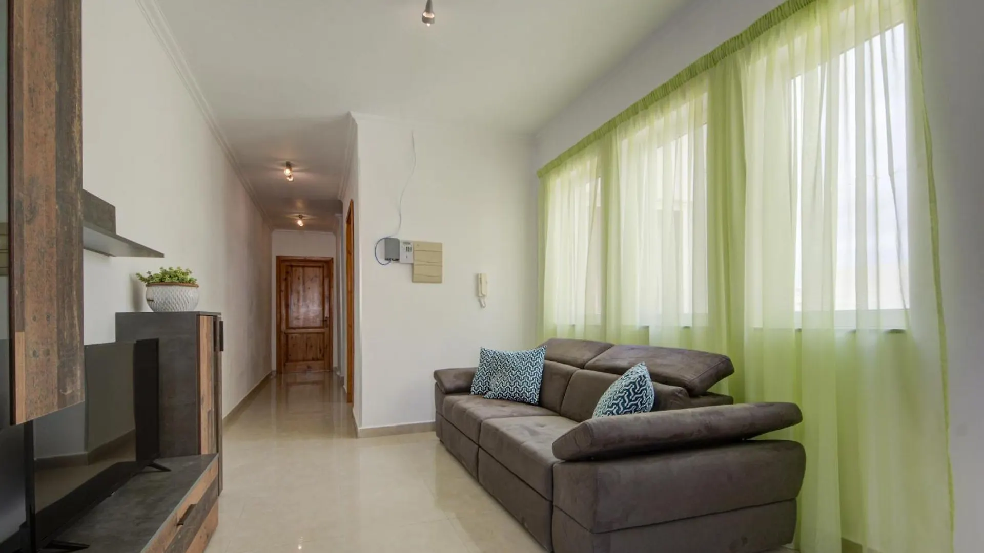 St Julian'S Unique 3-Bedroom Apartments Sleeps 9-10 Saint Julian's Malta