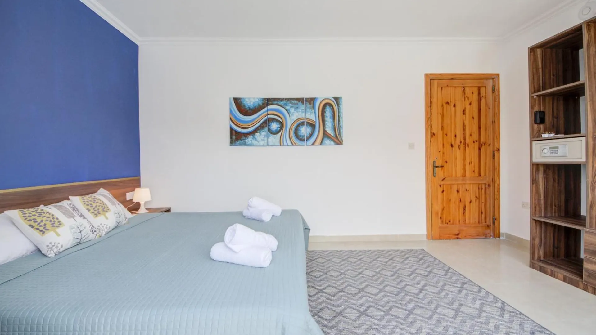 St Julian'S Unique 3-Bedroom Apartments Sleeps 9-10 Saint Julian's 0*,